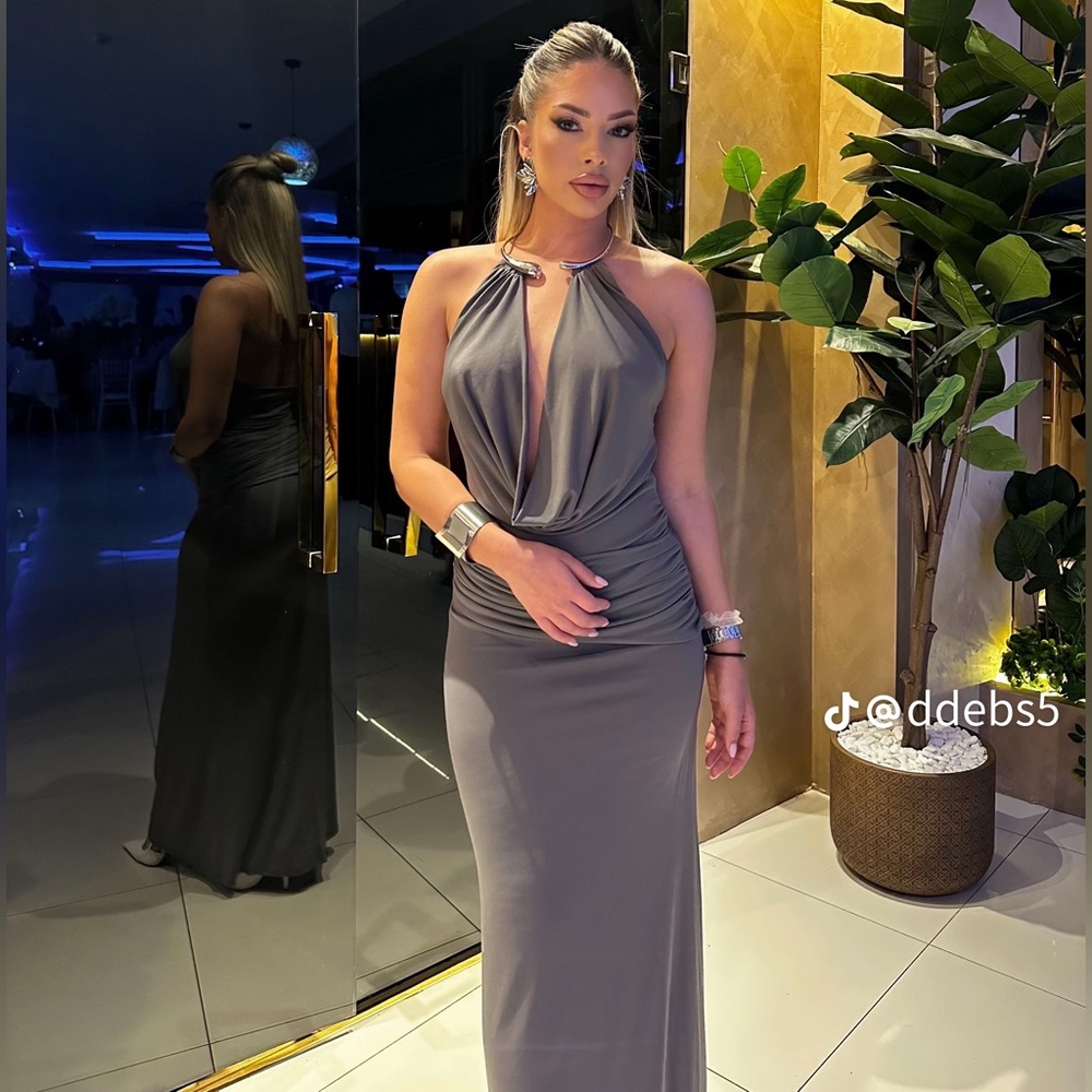 Zara long dress with jewel collar